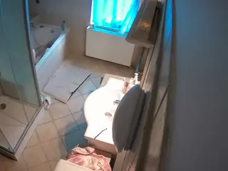 Julmodels Bathroom 2nd Floor-2's Live Sex Cam Show
