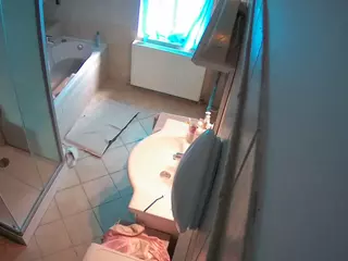 Julmodels Bathroom 2nd Floor-2's Live Sex Cam Show
