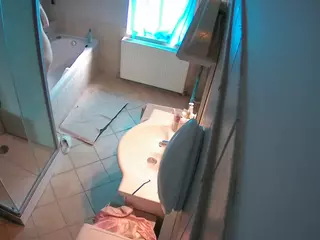 Julmodels Bathroom 2nd Floor-2's Live Sex Cam Show