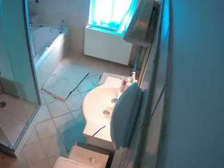 Julmodels Bathroom 2nd Floor-2's Live Sex Cam Show