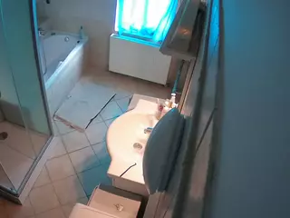 Julmodels Bathroom 2nd Floor-2's Live Sex Cam Show