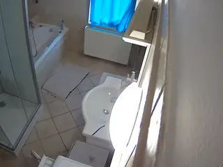 Julmodels Bathroom 2nd Floor-2's Live Sex Cam Show
