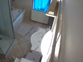 Julmodels Bathroom 2nd Floor-2's Live Sex Cam Show