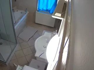 Julmodels Bathroom 2nd Floor-2's Live Sex Cam Show