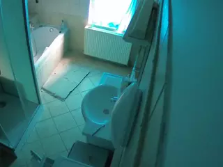 Julmodels Bathroom 2nd Floor-2's Live Sex Cam Show