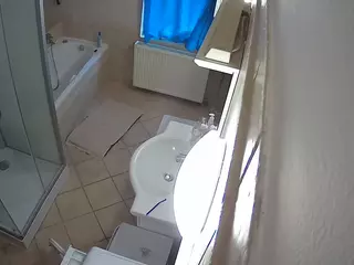 Julmodels Bathroom 2nd Floor-2's Live Sex Cam Show