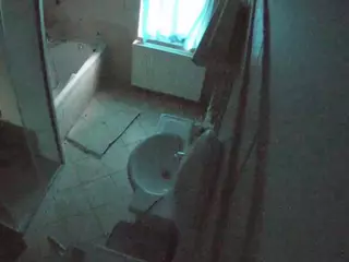 Julmodels Bathroom 2nd Floor-2's Live Sex Cam Show