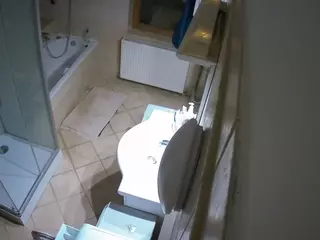 Julmodels Bathroom 2nd Floor-2's Live Sex Cam Show