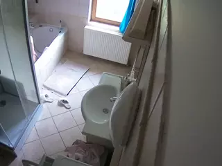 Julmodels Bathroom 2nd Floor-2's Live Sex Cam Show