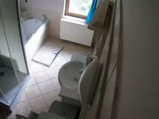 Julmodels Bathroom 2nd Floor-2's Live Sex Cam Show