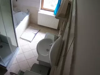 Julmodels Bathroom 2nd Floor-2's Live Sex Cam Show