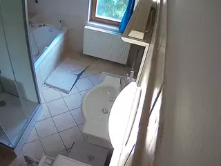 Julmodels Bathroom 2nd Floor-2's Live Sex Cam Show