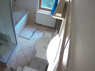 Julmodels Bathroom 2nd Floor-2's Live Sex Cam Show