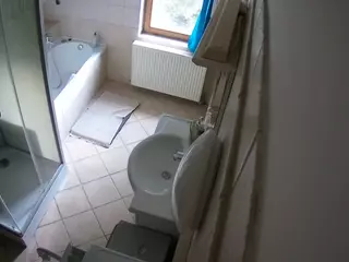 Julmodels Bathroom 2nd Floor-2's Live Sex Cam Show