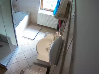 Julmodels Bathroom 2nd Floor-2's Live Sex Cam Show