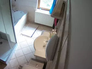 Julmodels Bathroom 2nd Floor-2's Live Sex Cam Show