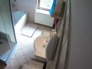 Julmodels Bathroom 2nd Floor-2's Live Sex Cam Show