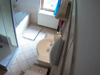 Julmodels Bathroom 2nd Floor-2's Live Sex Cam Show