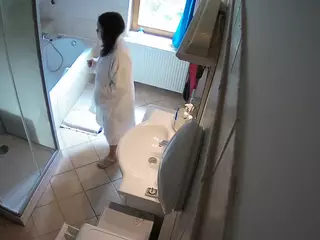 Julmodels Bathroom 2nd Floor-2's Live Sex Cam Show