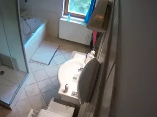 Julmodels Bathroom 2nd Floor-2's Live Sex Cam Show