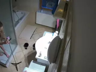 Julmodels Bathroom 2nd Floor-2's Live Sex Cam Show