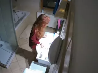 Julmodels Bathroom 2nd Floor-2's Live Sex Cam Show