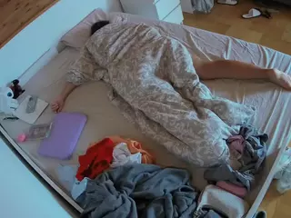 Julmodels Bedroom-B1's Live Sex Cam Show