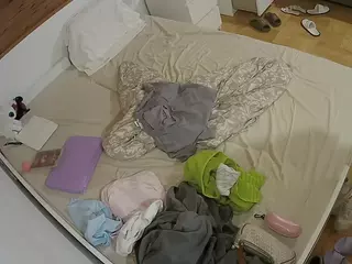 Julmodels Bedroom-B1's Live Sex Cam Show