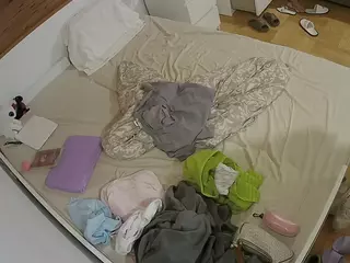 Julmodels Bedroom-B1's Live Sex Cam Show