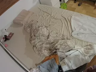 Julmodels Bedroom-B1's Live Sex Cam Show
