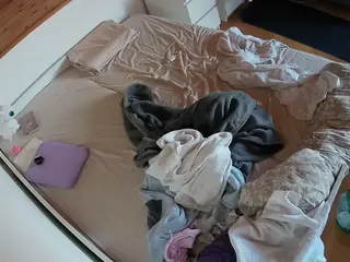 Julmodels Bedroom-B1's Live Sex Cam Show