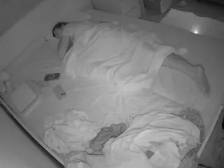 Julmodels Bedroom-B1's Live Sex Cam Show