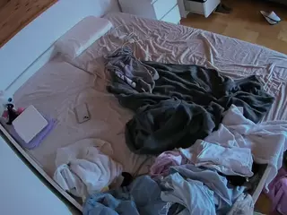 Julmodels Bedroom-B1's Live Sex Cam Show