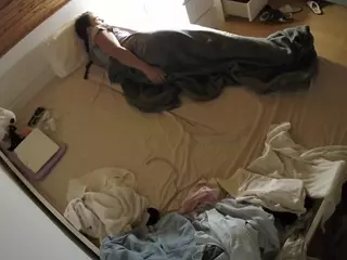 Julmodels Bedroom-B1's Live Sex Cam Show
