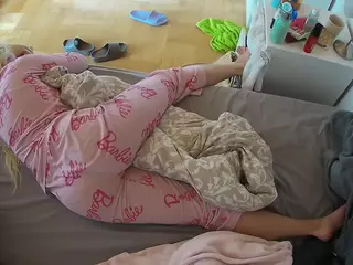 Julmodels Bedroom-B2's Live Sex Cam Show