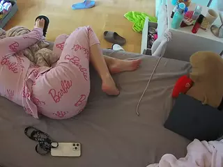 Julmodels Bedroom-B2's Live Sex Cam Show