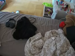 Julmodels Bedroom-B2's Live Sex Cam Show