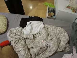Julmodels Bedroom-B2's Live Sex Cam Show