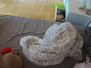 Julmodels Bedroom-B2's Live Sex Cam Show