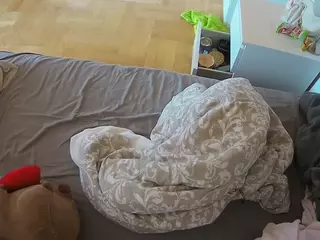 Julmodels Bedroom-B2's Live Sex Cam Show