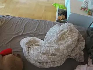 Julmodels Bedroom-B2's Live Sex Cam Show