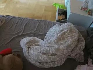 Julmodels Bedroom-B2's Live Sex Cam Show