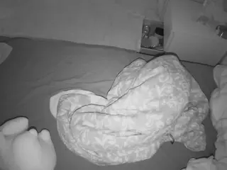 Julmodels Bedroom-B2's Live Sex Cam Show