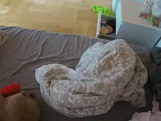 Julmodels Bedroom-B2's Live Sex Cam Show