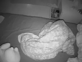 Julmodels Bedroom-B2's Live Sex Cam Show