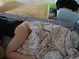 Julmodels Bedroom-B2's Live Sex Cam Show
