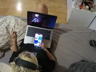 Julmodels Bedroom-B2's Live Sex Cam Show