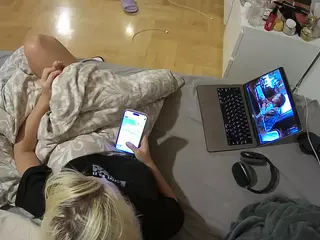 Julmodels Bedroom-B2's Live Sex Cam Show