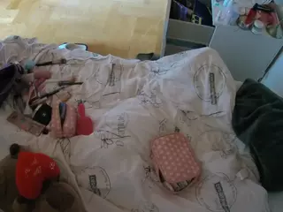Julmodels Bedroom-B2's Live Sex Cam Show
