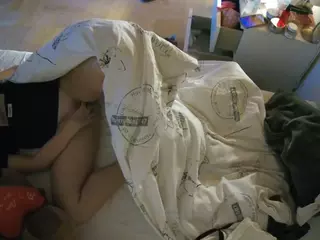 Julmodels Bedroom-B2's Live Sex Cam Show